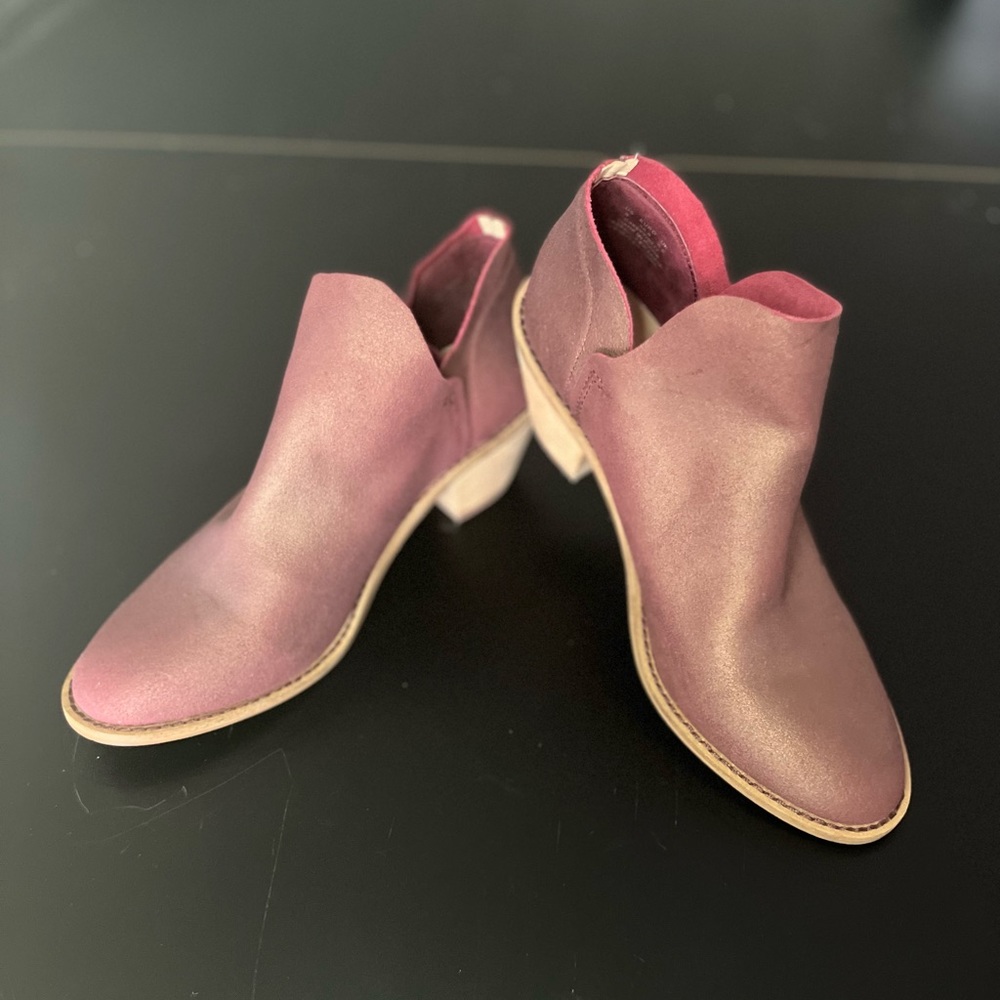 BRAND NEW. Kelsi Dagger Brooklyn booties. Shimmery burgundy. Women’s size 8.